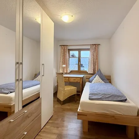Haus Gipfelzauber Apartment *