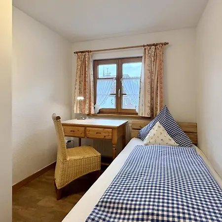 Haus Gipfelzauber Apartment *